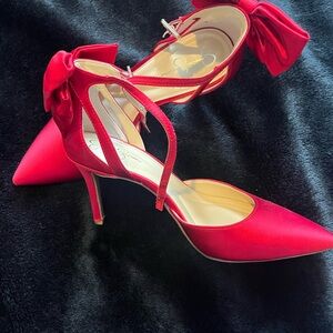 Jessica Simpson Vibrant Red Heels with Bow